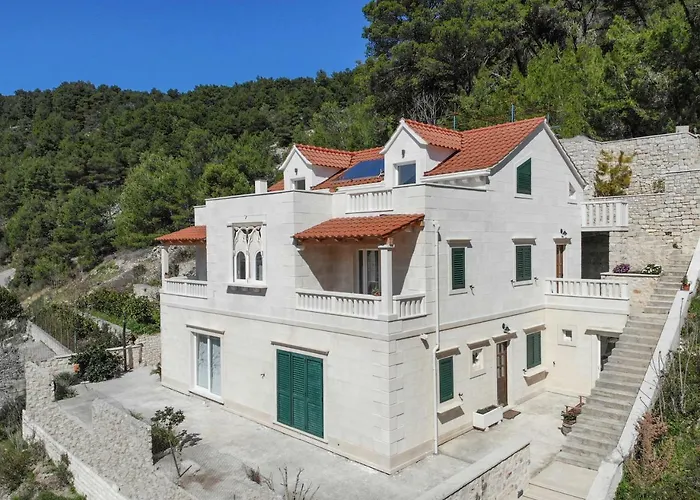 Villa Mar 1 - Luxury Apartments