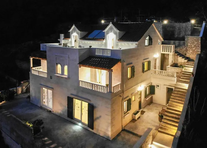 Villa Mar 1 - Luxury Apartments