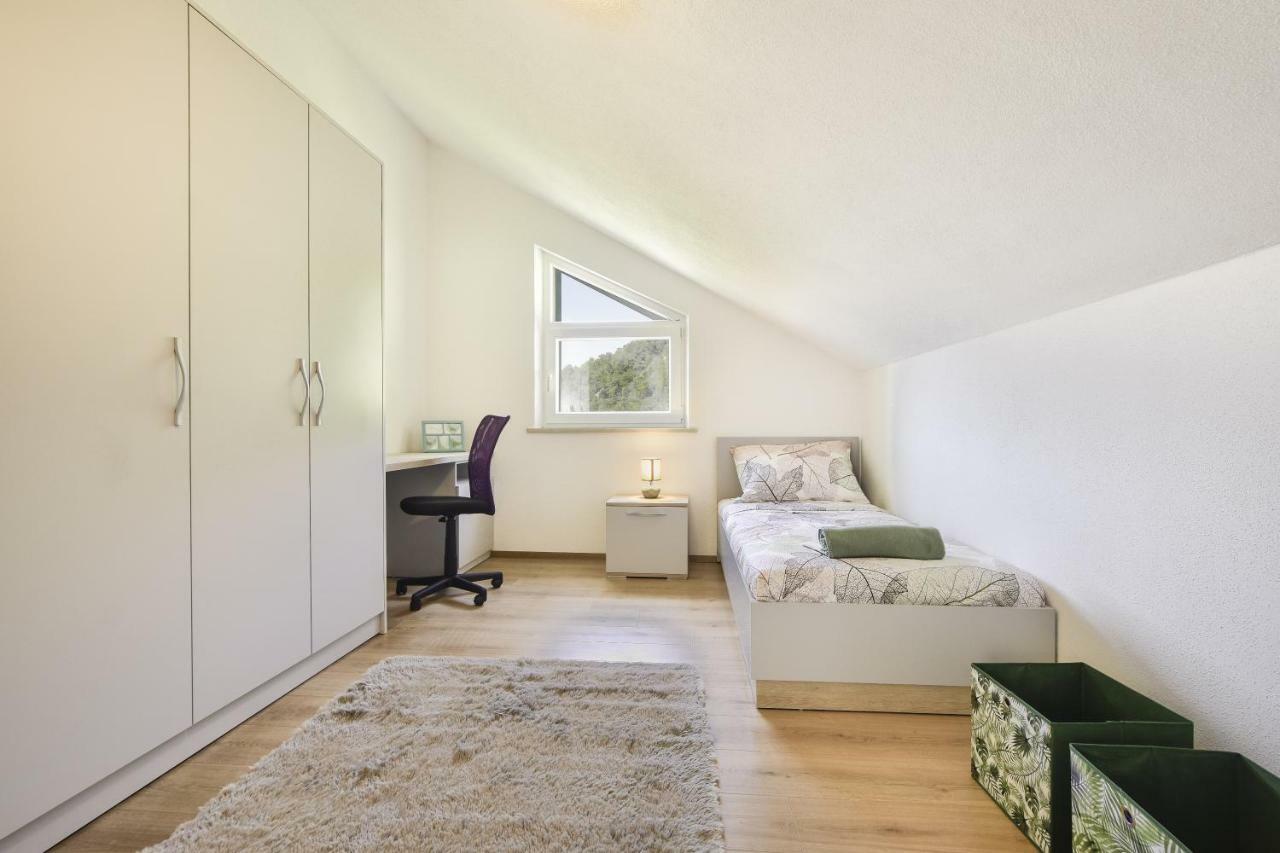 Apartment Mar 1 - Luxury