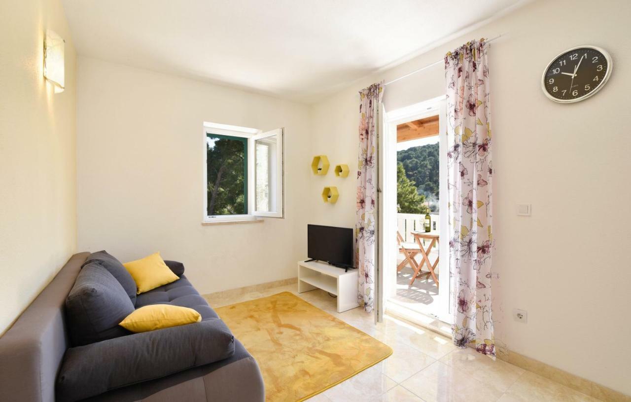 Apartment Mar 1 - Luxury